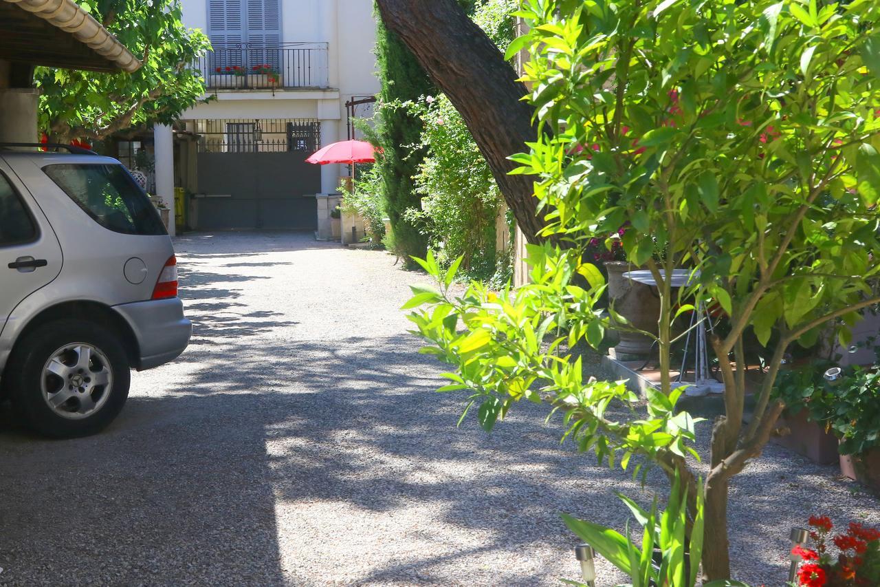 Apartments La Madeleine 亞維農 外观 照片
